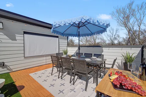 $819,000 | 2206 Clarksville Pike, Nashville, TN 37208