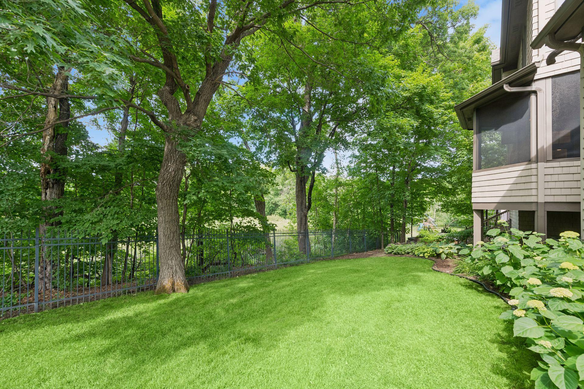 18000 Turtle Point Eden Prairie, MN 55347 - Photo 30 of 41