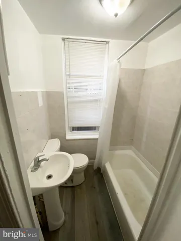 $995 | 755 East Allegheny Avenue, Philadelphia, PA 19134