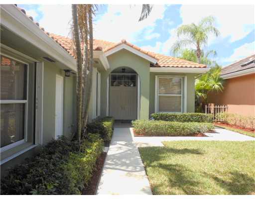 139 Hampton Circle Jupiter, FL 33458 - Photo 1 of 23 Primary Photo