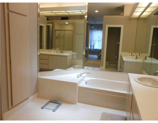 139 Hampton Circle Jupiter, FL 33458 - Photo 11 of 23 Additional Photo