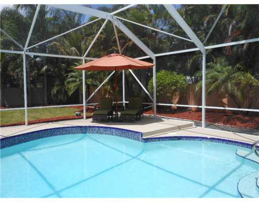 139 Hampton Circle Jupiter, FL 33458 - Photo 15 of 23 Additional Photo