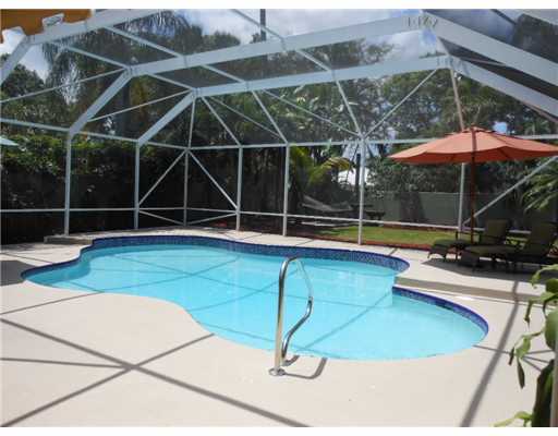 139 Hampton Circle Jupiter, FL 33458 - Photo 16 of 23 Additional Photo