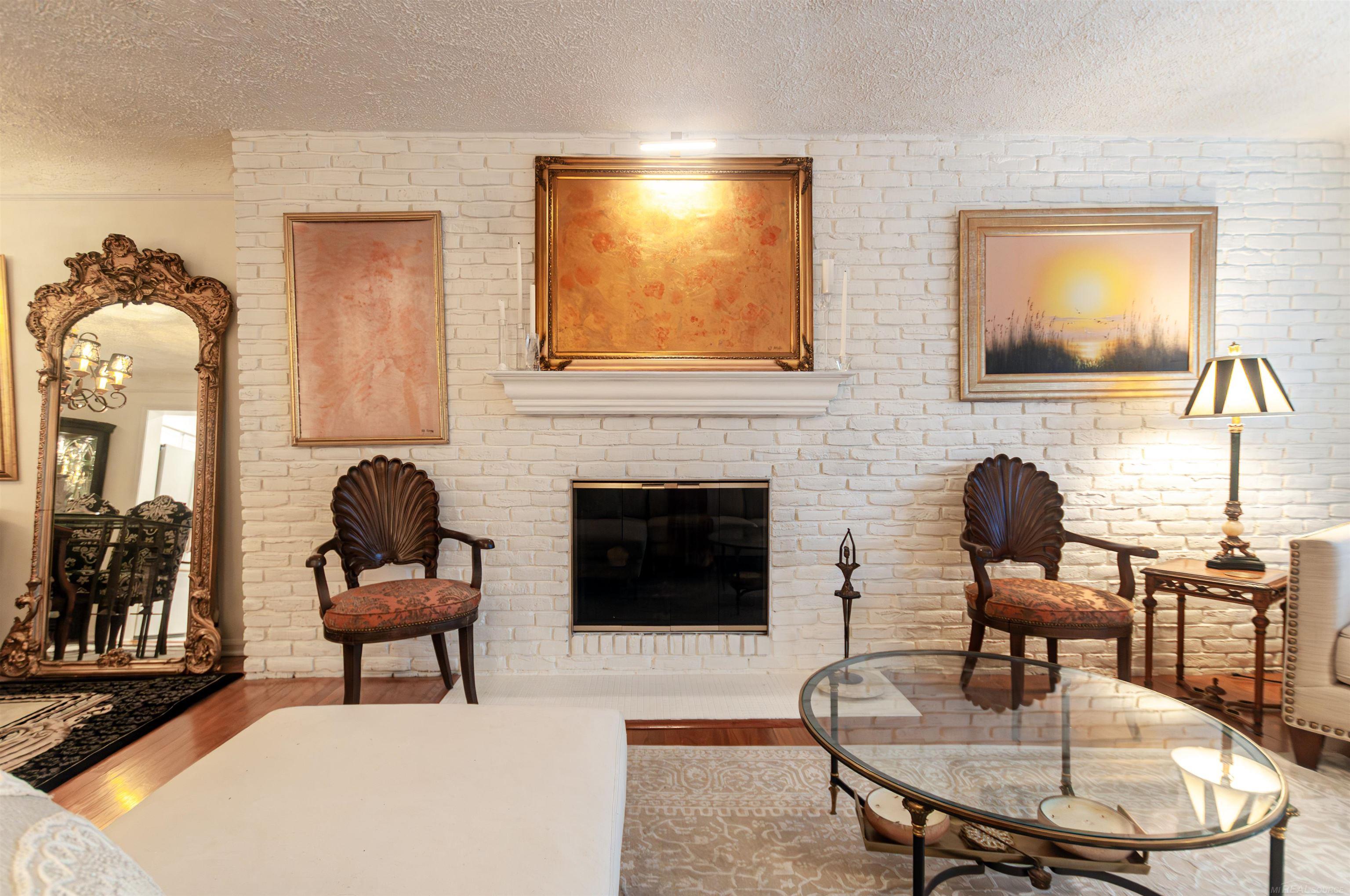 1750 Vernier Road, Unit 10 Grosse Pointe Woods, MI 48236 - Photo 23 of 34