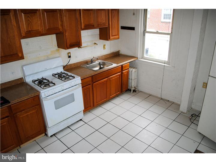 266 Sanford Road Upper Darby, PA 19082 - Photo 14 of 25