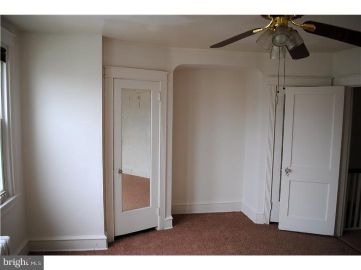 266 Sanford Road Upper Darby, PA 19082 - Photo 24 of 25
