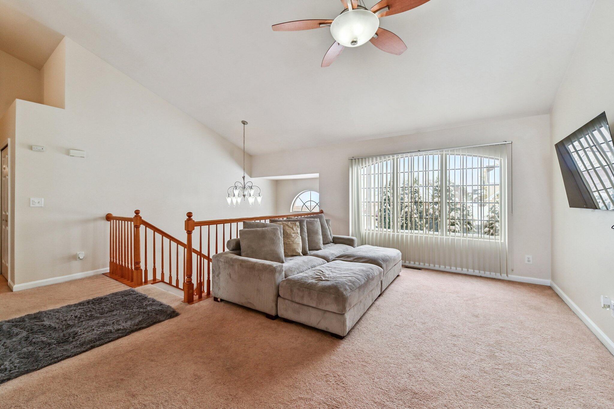 10367 Trevino Street Crown Point, IN 46307 - Photo 2 of 20 2048x1365