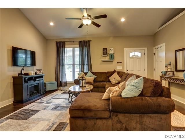 17591 Whitaker Road Amelia Court House, VA 23002 - Photo 6 of 22 Gallery Image 6