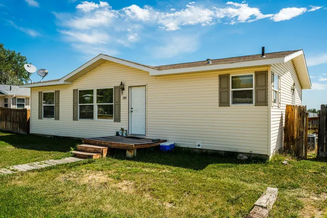$240,000 | 201 Balsam Street, Buffalo, WY 82834