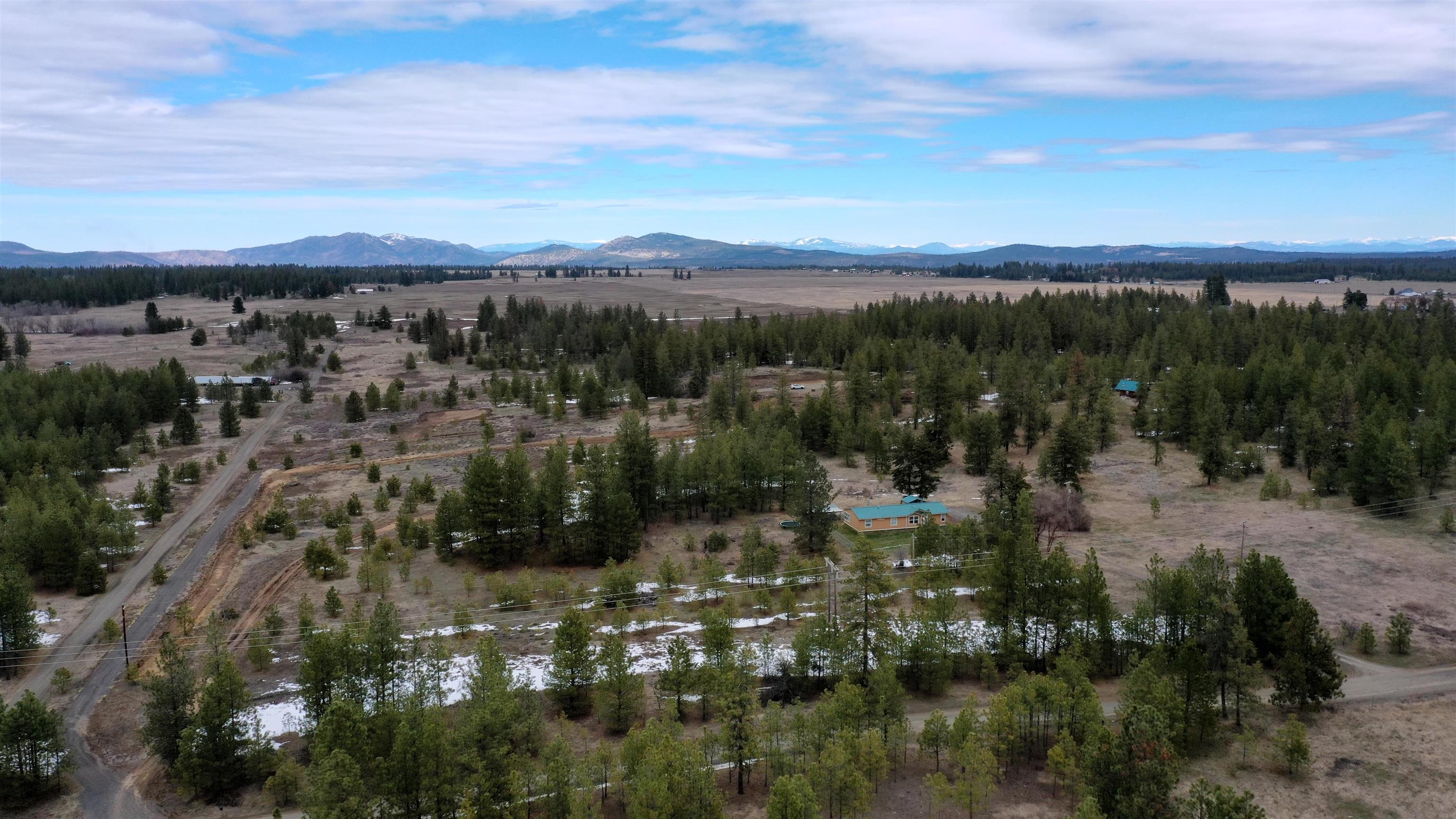 18324 West Burnett Road Nine Mile Falls, WA 99026 - Photo 27 of 34