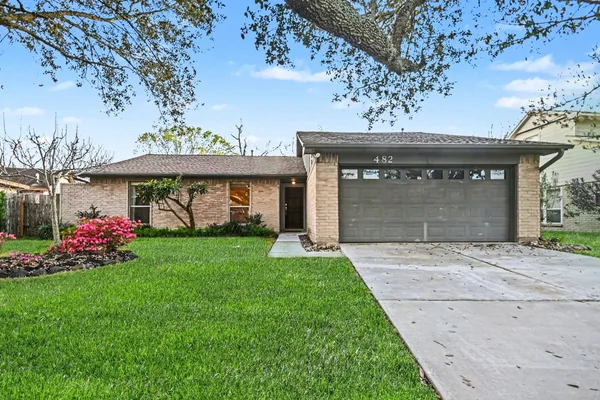 $265,000 | 482 Lost Rock Drive, Houston, TX 77598