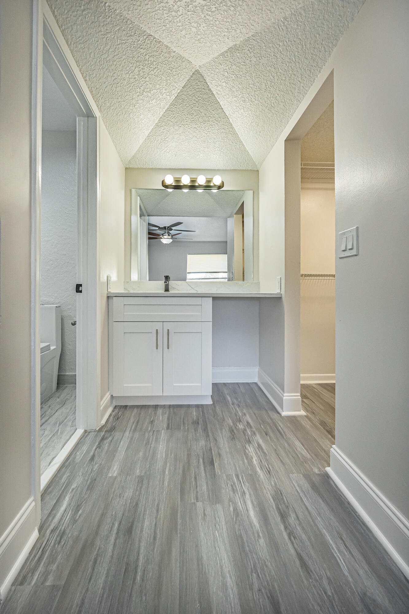 829 Camino Road, Unit 206C Delray Beach, FL 33445 - Photo 16 of 32 pavilion ceiling