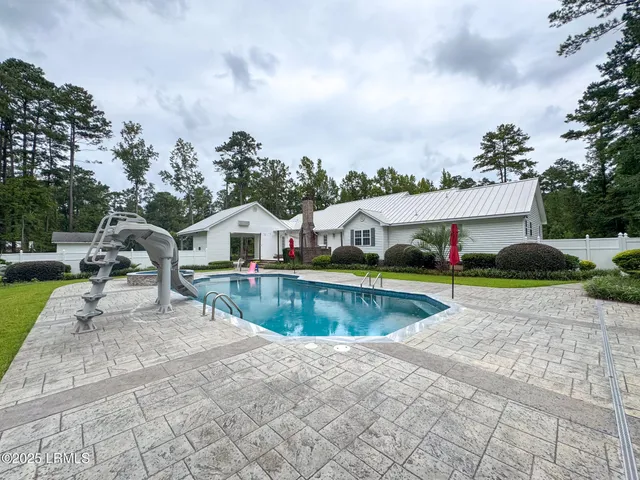 $650,000 | 110 Woodland Avenue, Hampton, SC 29924