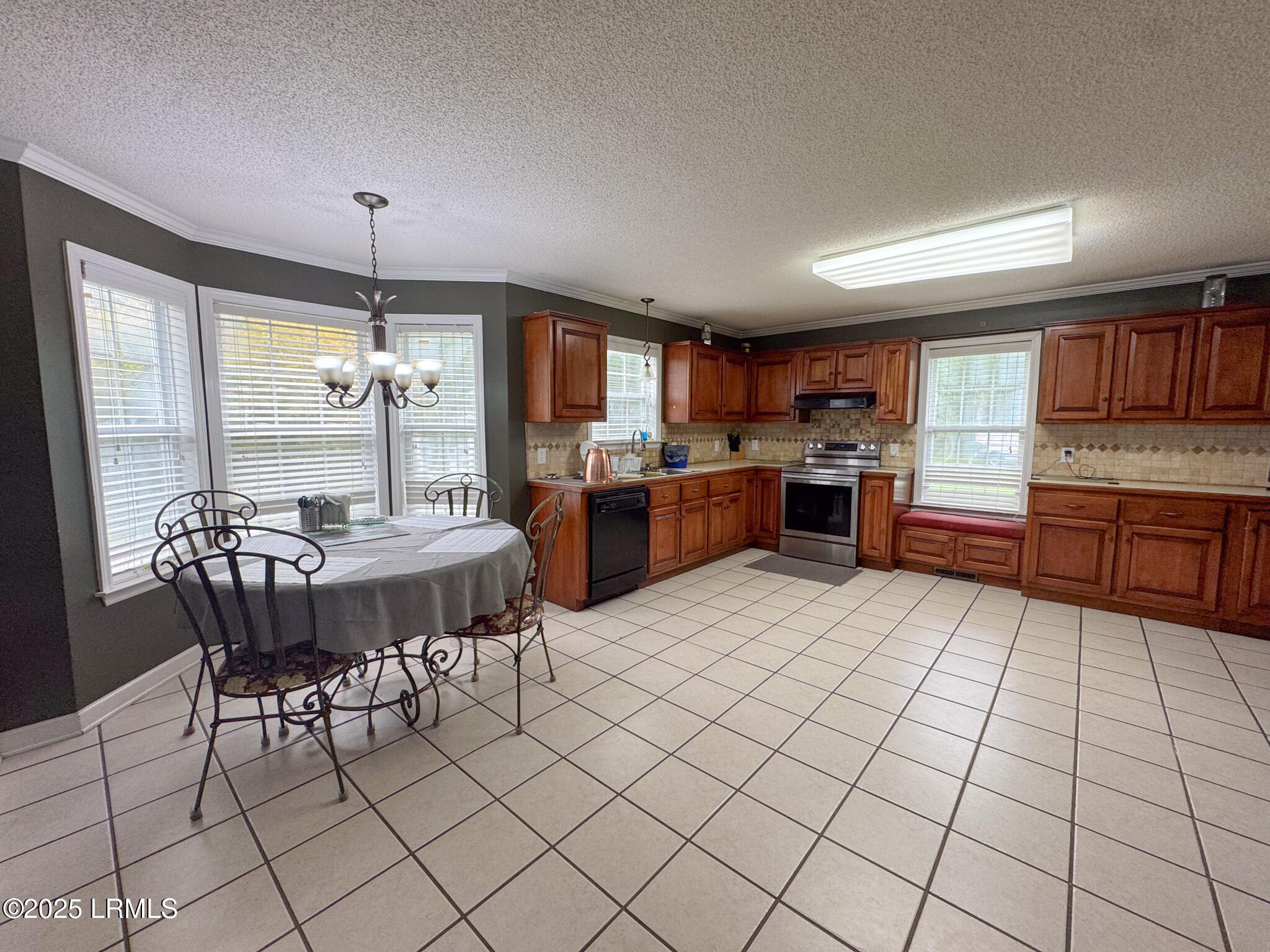 110 Woodland Avenue Hampton, SC 29924 - Photo 5 of 60 IMG_6905