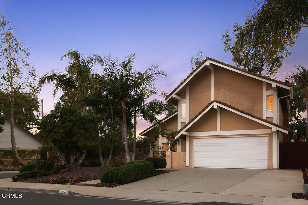 1371 Old Ranch Road Camarillo, CA 93012 - Photo 54 of 61 1371OldRanch_TWILIGHT_September27,2023_0