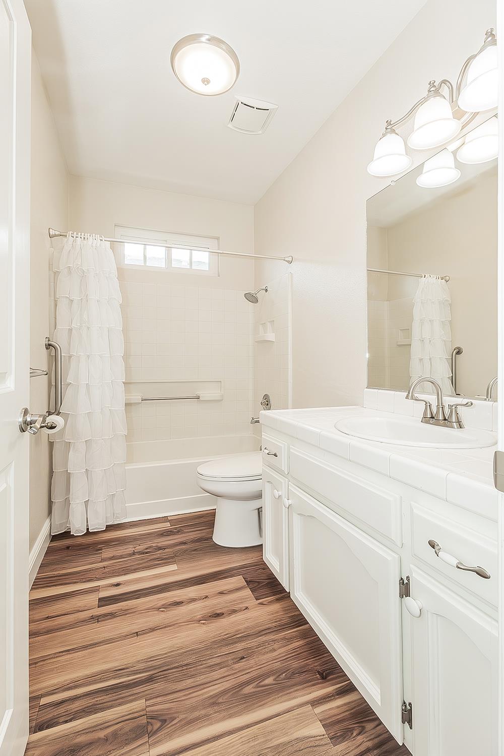 1273 West Olson Avenue Reedley, CA 93654 - Photo 18 of 43