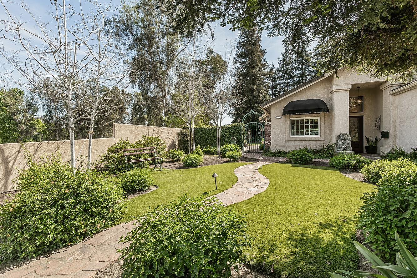 1273 West Olson Avenue Reedley, CA 93654 - Photo 2 of 43