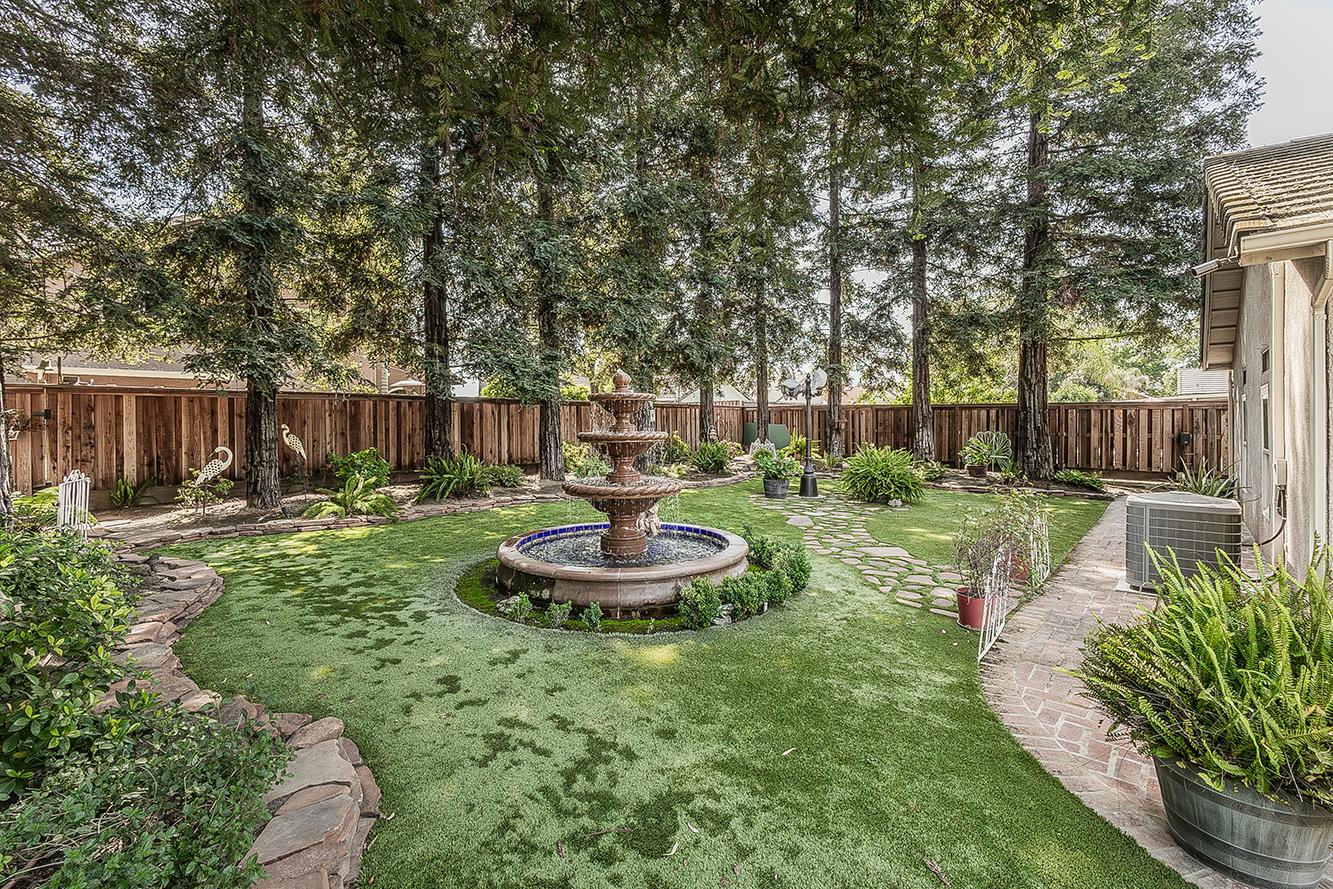 1273 West Olson Avenue Reedley, CA 93654 - Photo 36 of 43