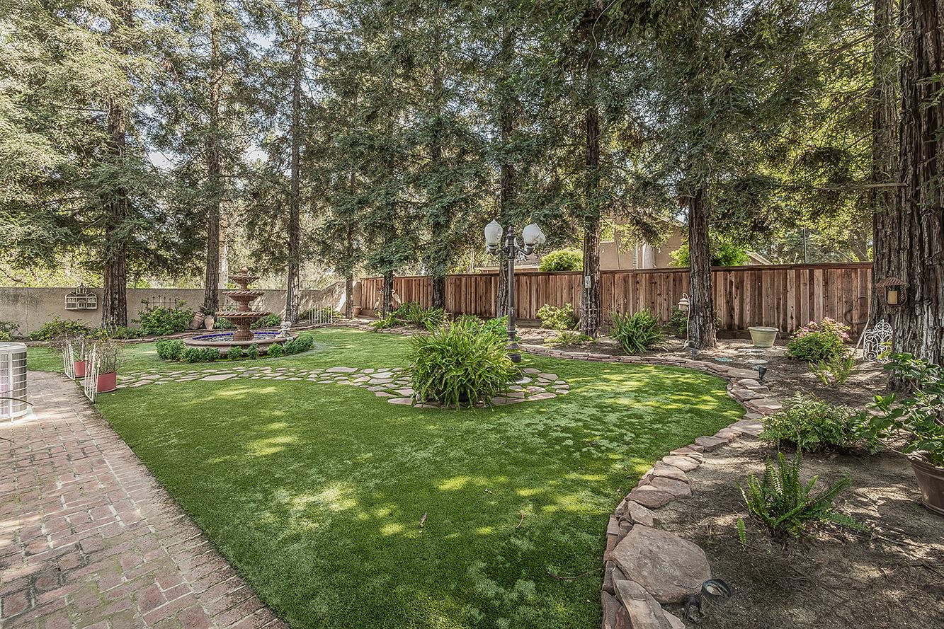 1273 West Olson Avenue Reedley, CA 93654 - Photo 40 of 43