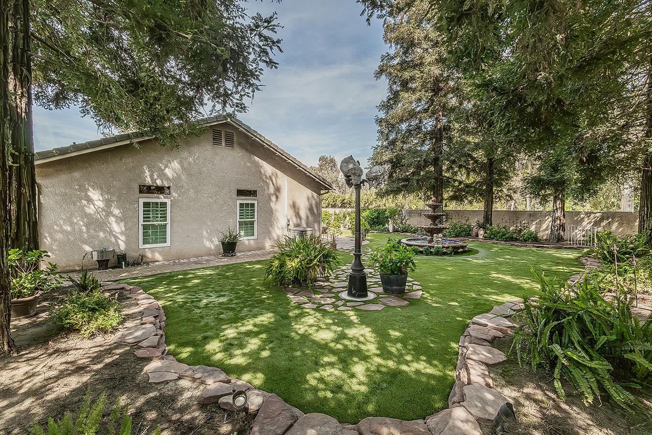 1273 West Olson Avenue Reedley, CA 93654 - Photo 41 of 43