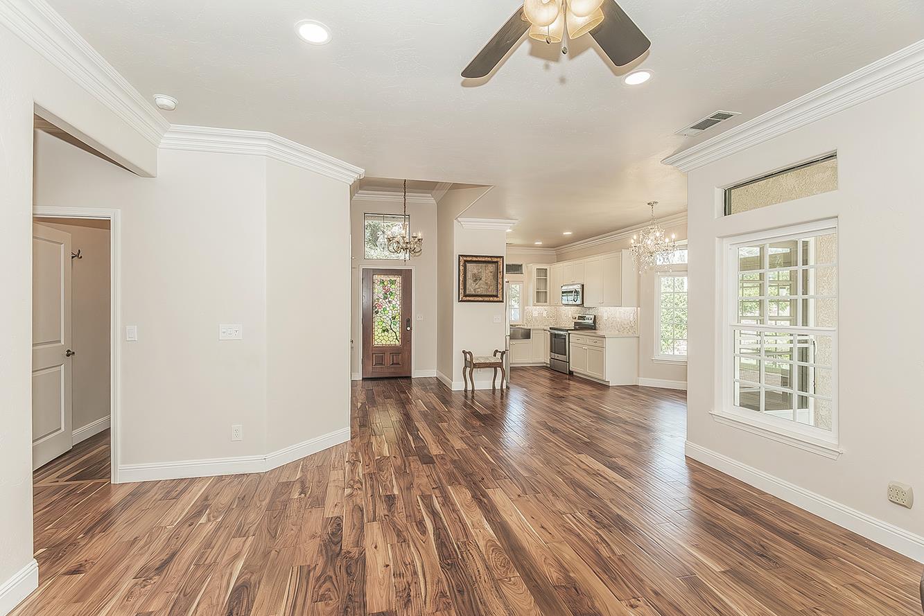 1273 West Olson Avenue Reedley, CA 93654 - Photo 9 of 43