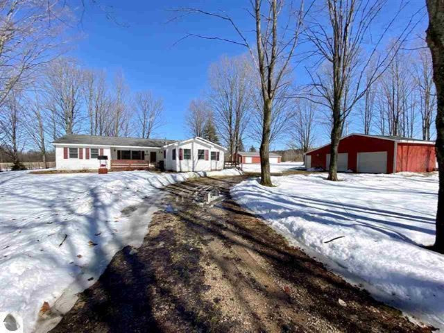 8430 West 26 Road Mesick, MI 49668 - Photo 54 of 69 1872820-53