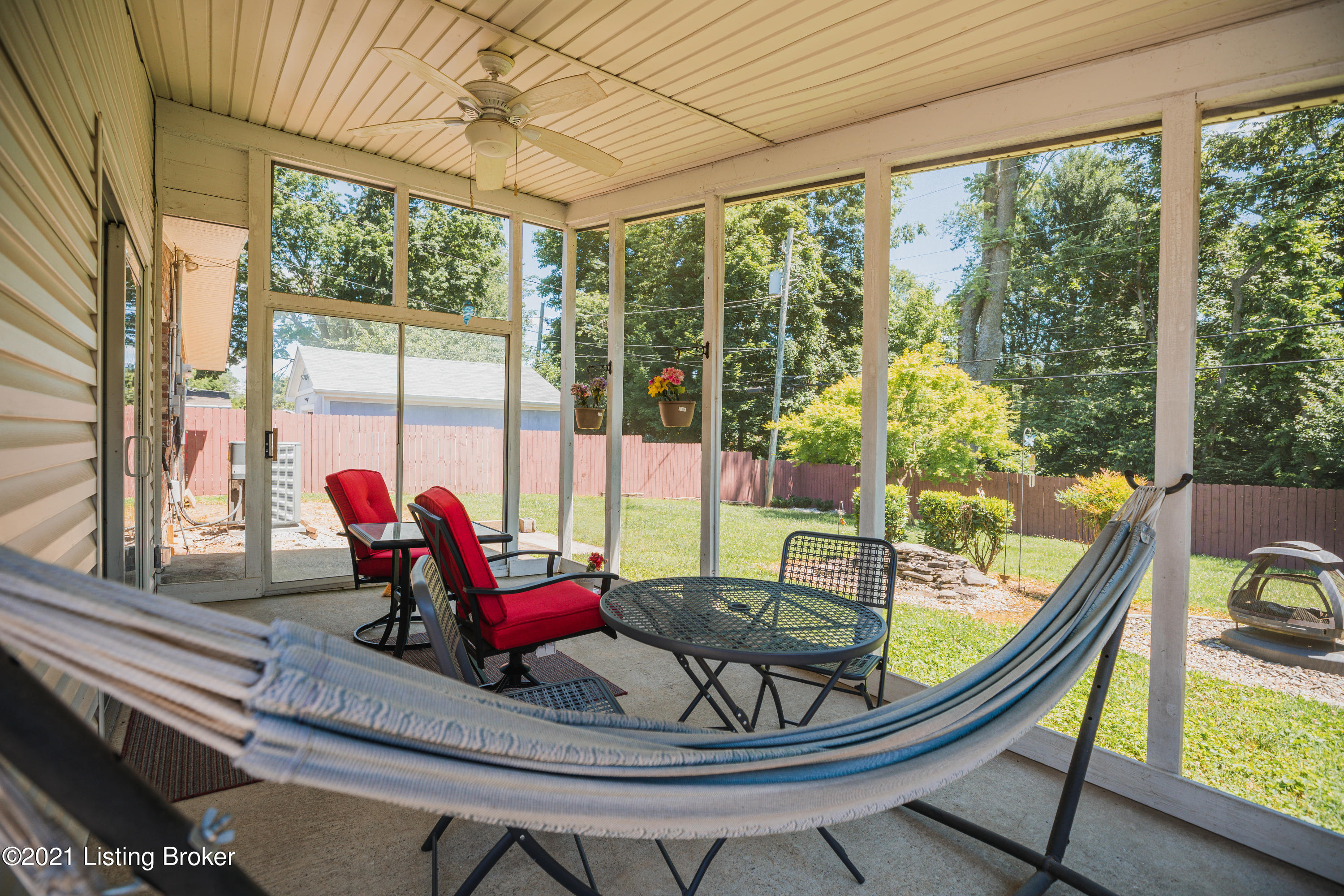 1905 Millgate Road Louisville, KY 40223 - Photo 41 of 44 DSC01532