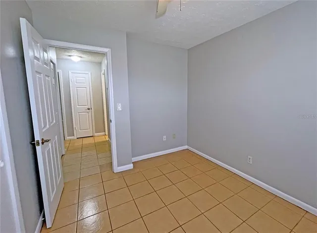 $1,485 | 9509 Fieldview Circle, Unit A, Thonotosassa, FL 33592