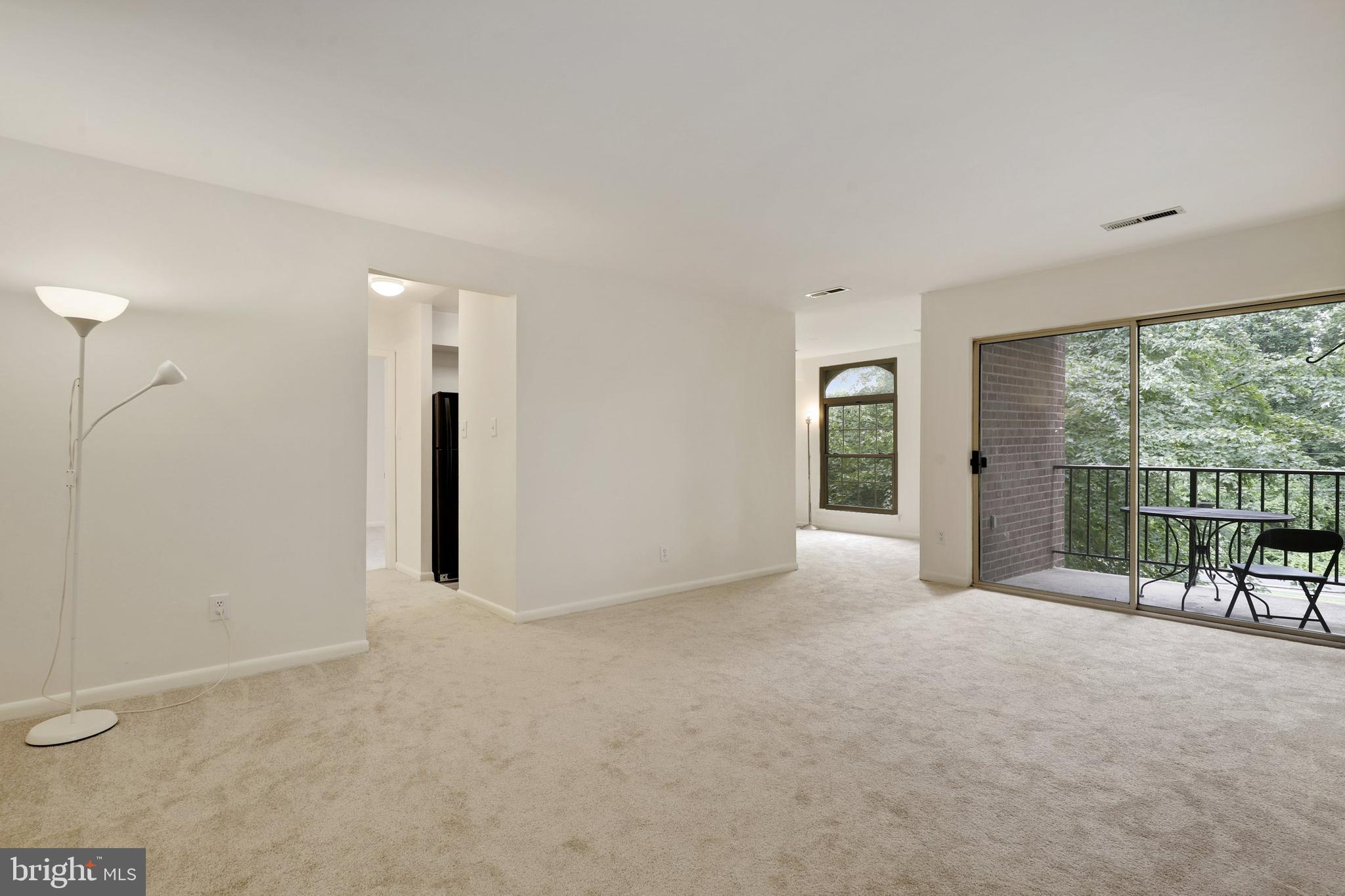 8310 Tobin Road, Unit 831022 Annandale, VA 22003 - Photo 5 of 48 Gallery Image 5