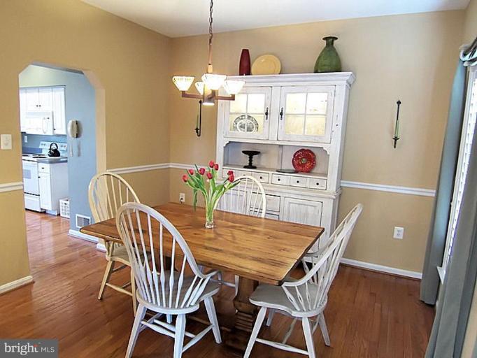 641 Wilmot Ridge Road Westminster, MD 21157 - Photo 11 of 22 Dining Room #2