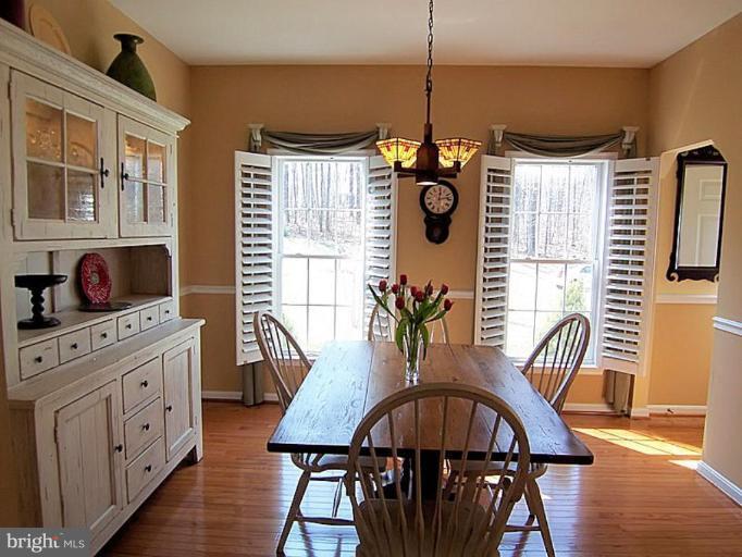 641 Wilmot Ridge Road Westminster, MD 21157 - Photo 12 of 22 Dining Room