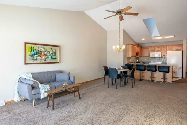 $225,000 | 584 North Wisconsin Street, Berlin, WI 54923