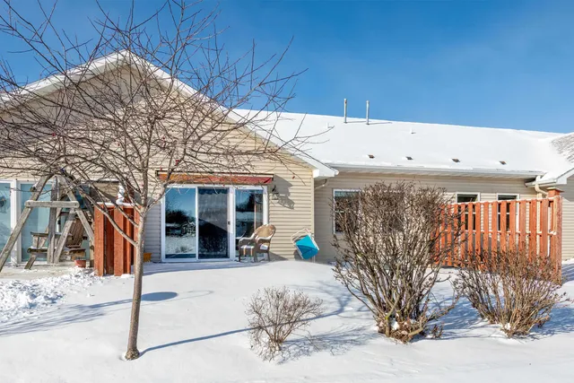 $225,000 | 584 North Wisconsin Street, Berlin, WI 54923