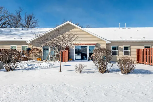 $225,000 | 584 North Wisconsin Street, Berlin, WI 54923