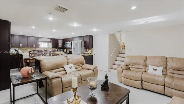 $3,800 | 1300 Northeast 204th Street, Unit 1300, Miami, FL 33179