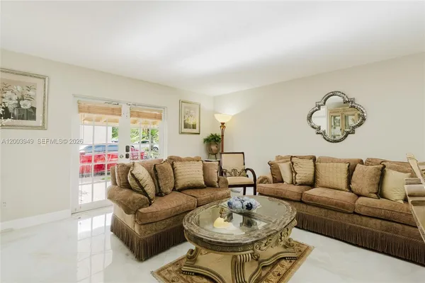 $3,800 | 1300 Northeast 204th Street, Unit 1300, Miami, FL 33179