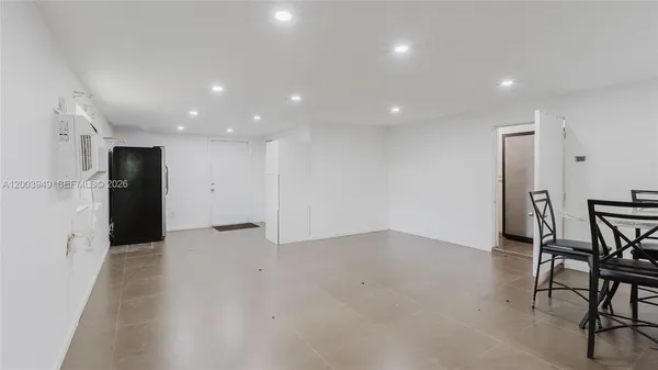 $3,800 | 1300 Northeast 204th Street, Unit 1300, Miami, FL 33179