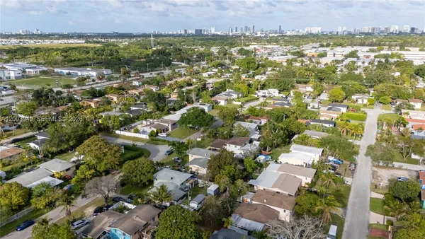 $3,800 | 1300 Northeast 204th Street, Unit 1300, Miami, FL 33179