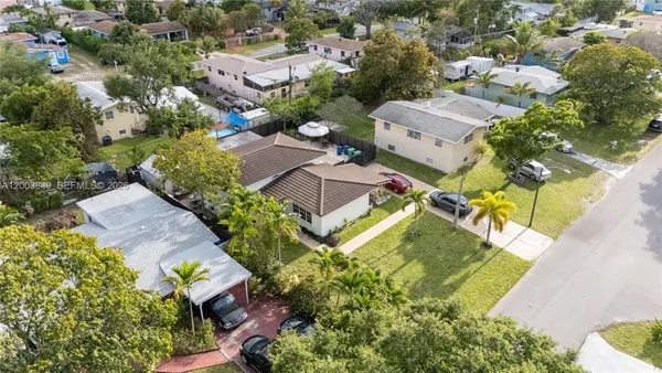 $3,800 | 1300 Northeast 204th Street, Unit 1300, Miami, FL 33179