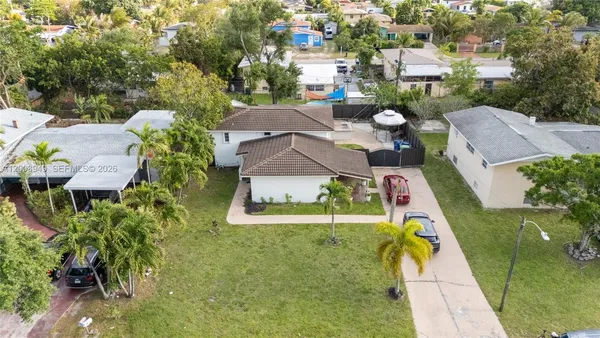 $3,800 | 1300 Northeast 204th Street, Unit 1300, Miami, FL 33179