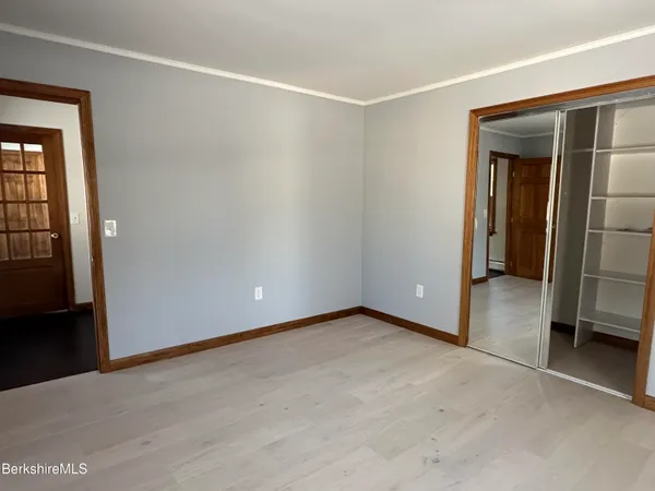 $3,200 | 181 Park Avenue, Unit A, Dalton, MA 01226