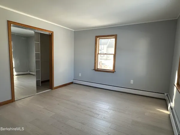 $3,200 | 181 Park Avenue, Unit A, Dalton, MA 01226