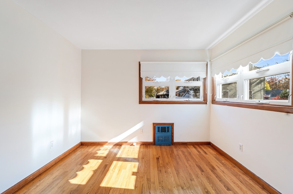 261 West Allen Ridge Road Springfield, MA 01118 - Photo 21 of 31