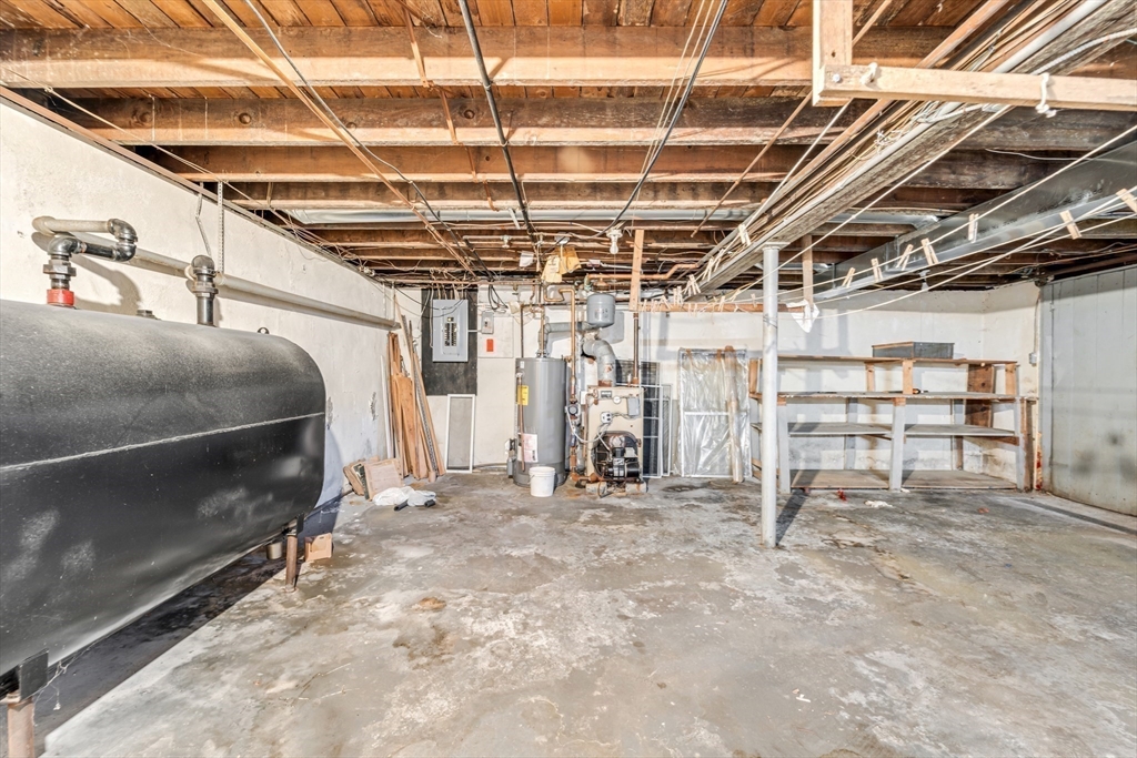 261 West Allen Ridge Road Springfield, MA 01118 - Photo 29 of 31