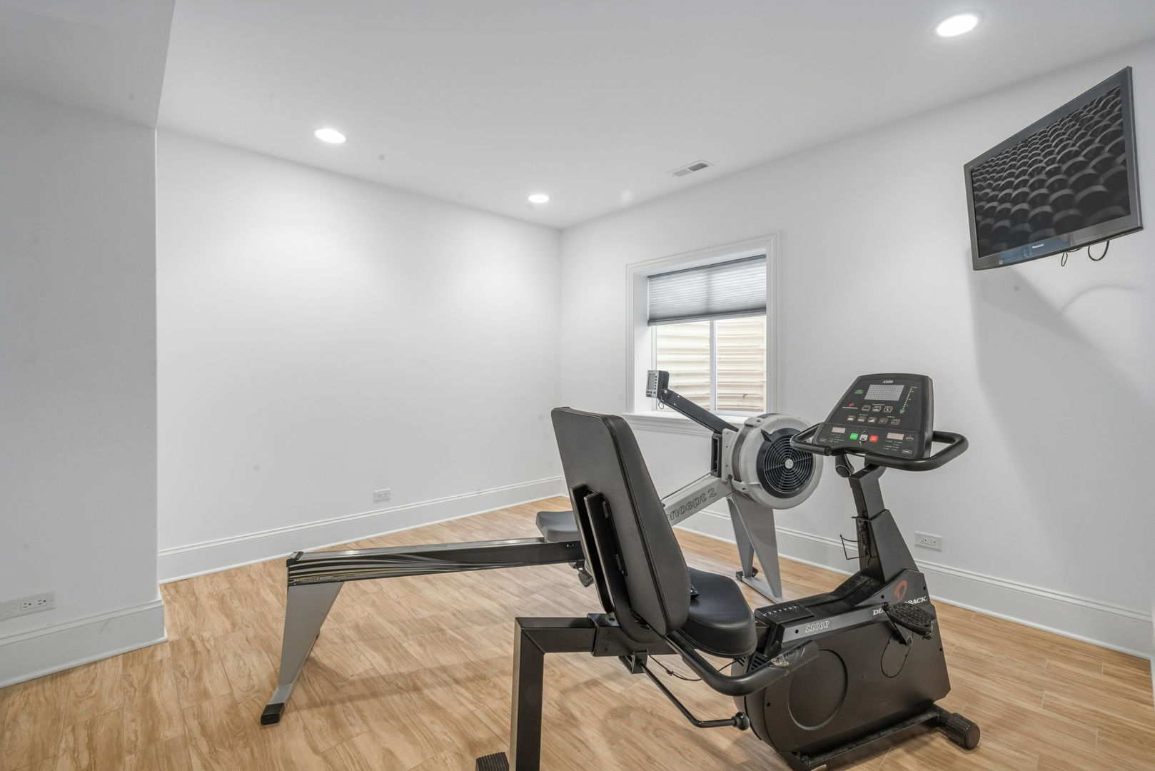 535 Walnut Street Elmhurst, IL 60126 - Photo 24 of 30 Gallery Image 24
