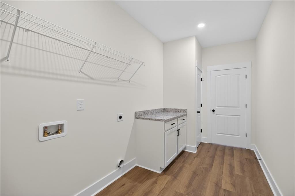 3512 Vinson Mountain Road Rockmart, GA 30153 - Photo 26 of 49 a view of empty room with wooden floor