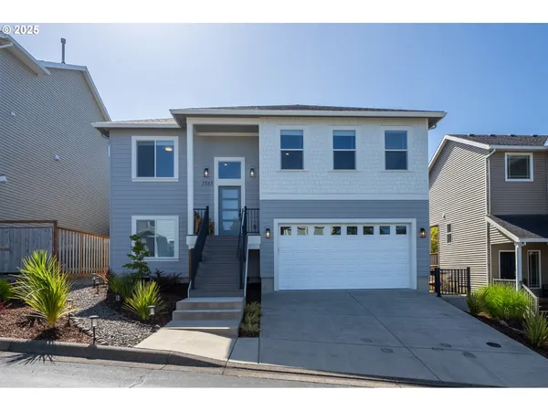 a house view with a backyard space