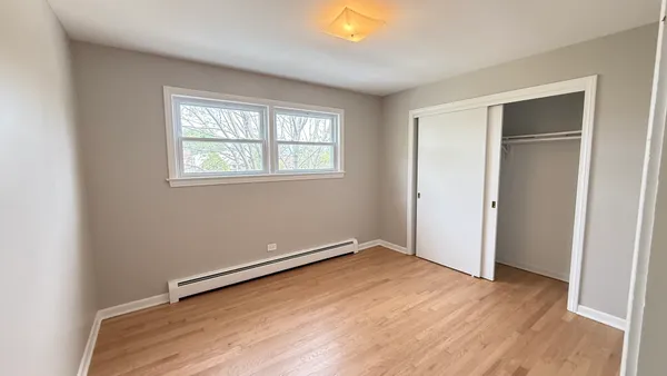 $2,500 | 3658 North Laramie Avenue, Unit 2, Chicago, IL 60641