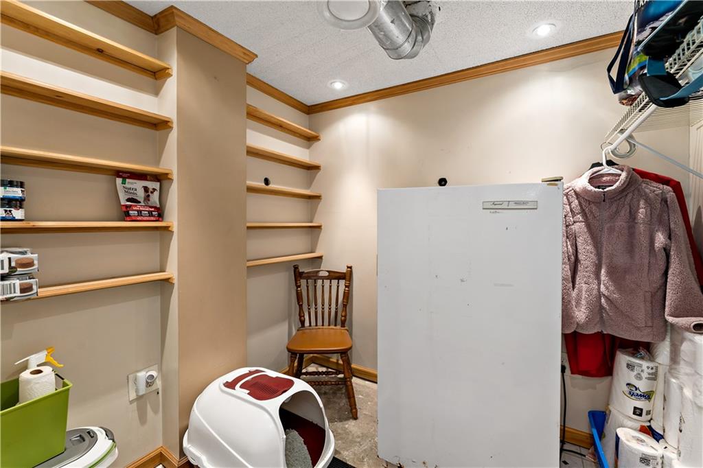 630 Walker Road Elizabeth, PA 15037 - Photo 18 of 27 Additional Room in Basement