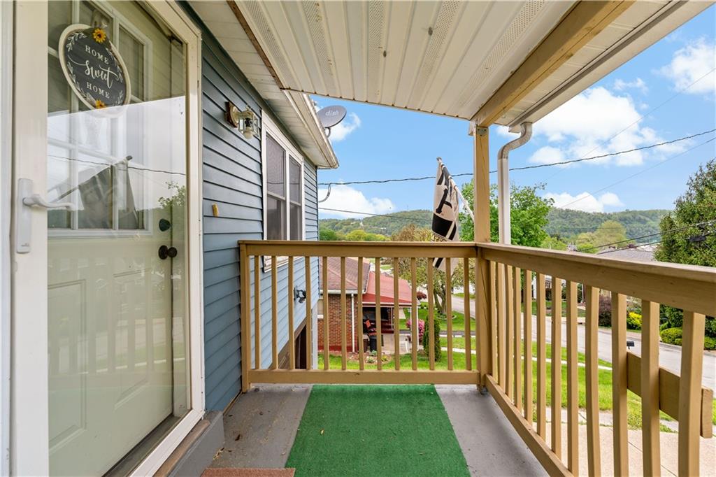 630 Walker Road Elizabeth, PA 15037 - Photo 3 of 27 Gallery Image 3